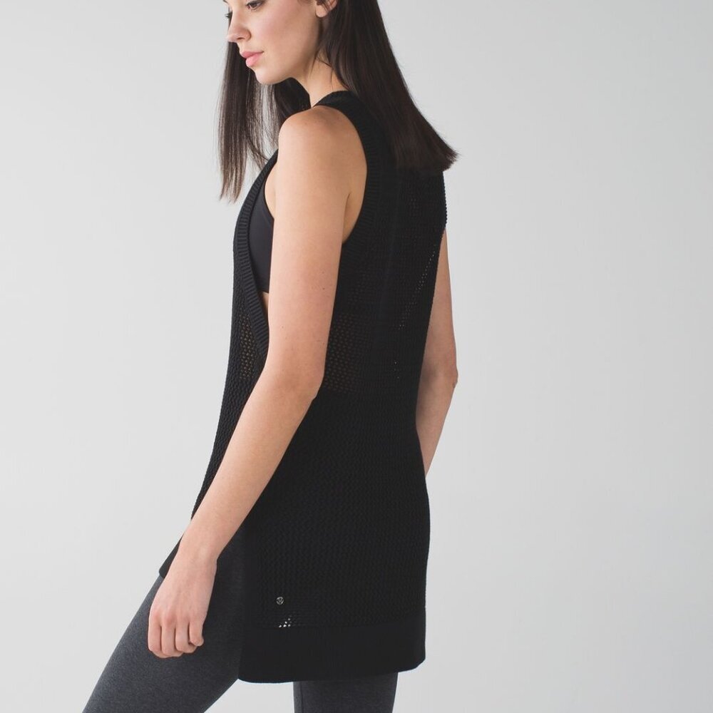 Lululemon Simply The Vest Primo Cotton Yarns In Black Size 4 - Picture 3 of 6